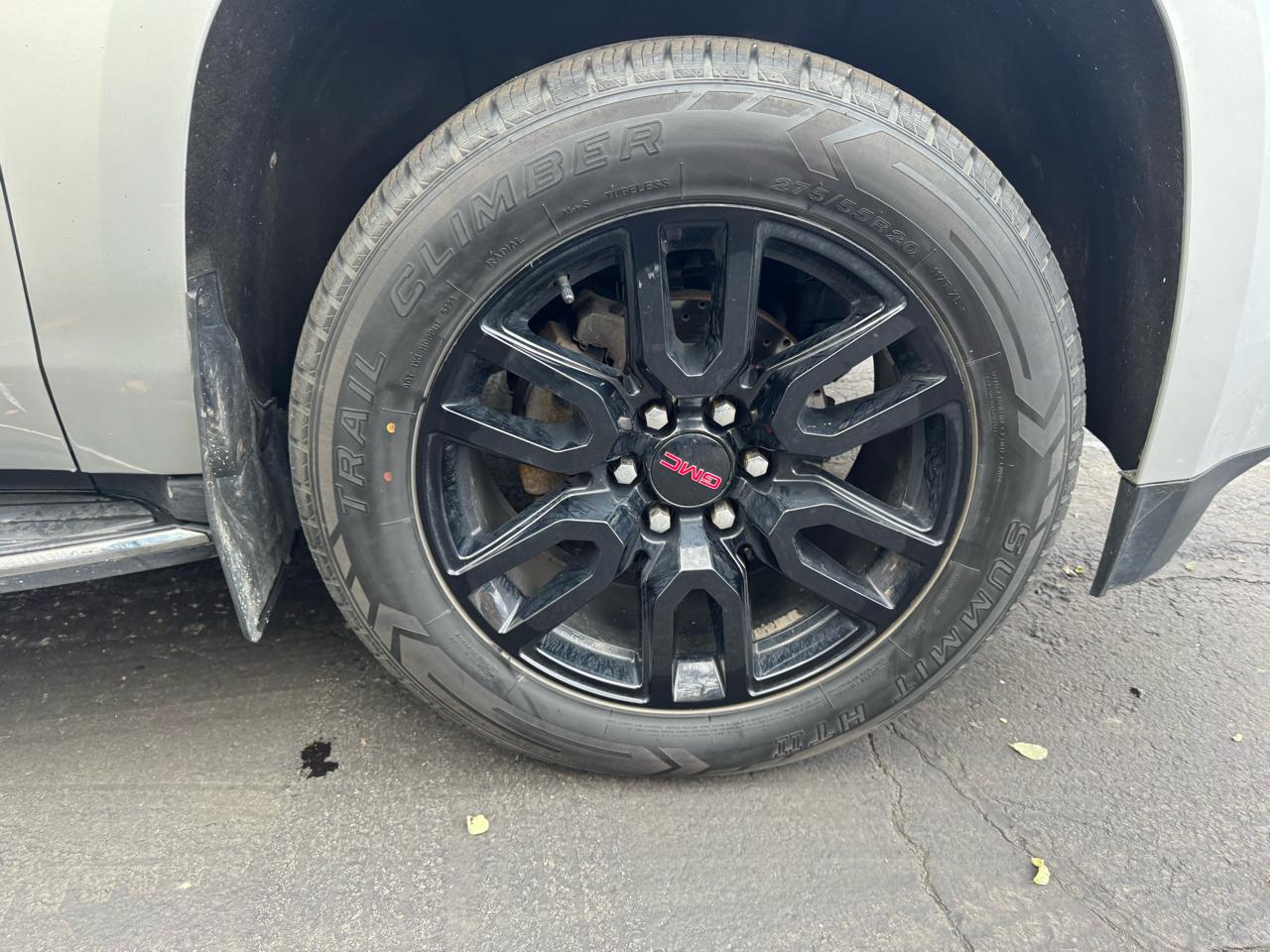 GMC Yukon 4WD 4dr SLT 2017