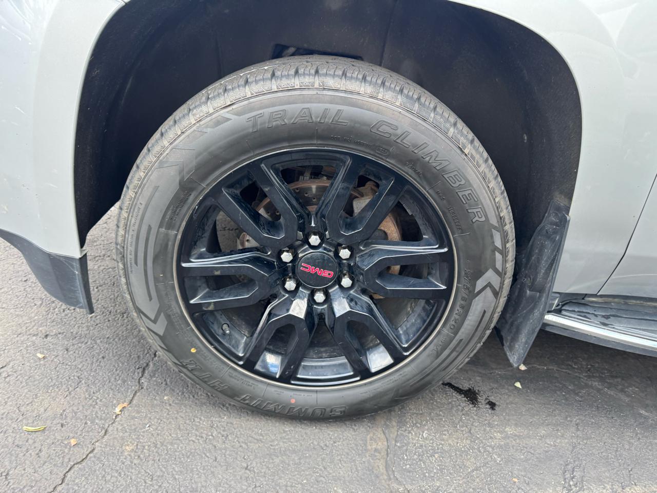 GMC Yukon 4WD 4dr SLT 2017
