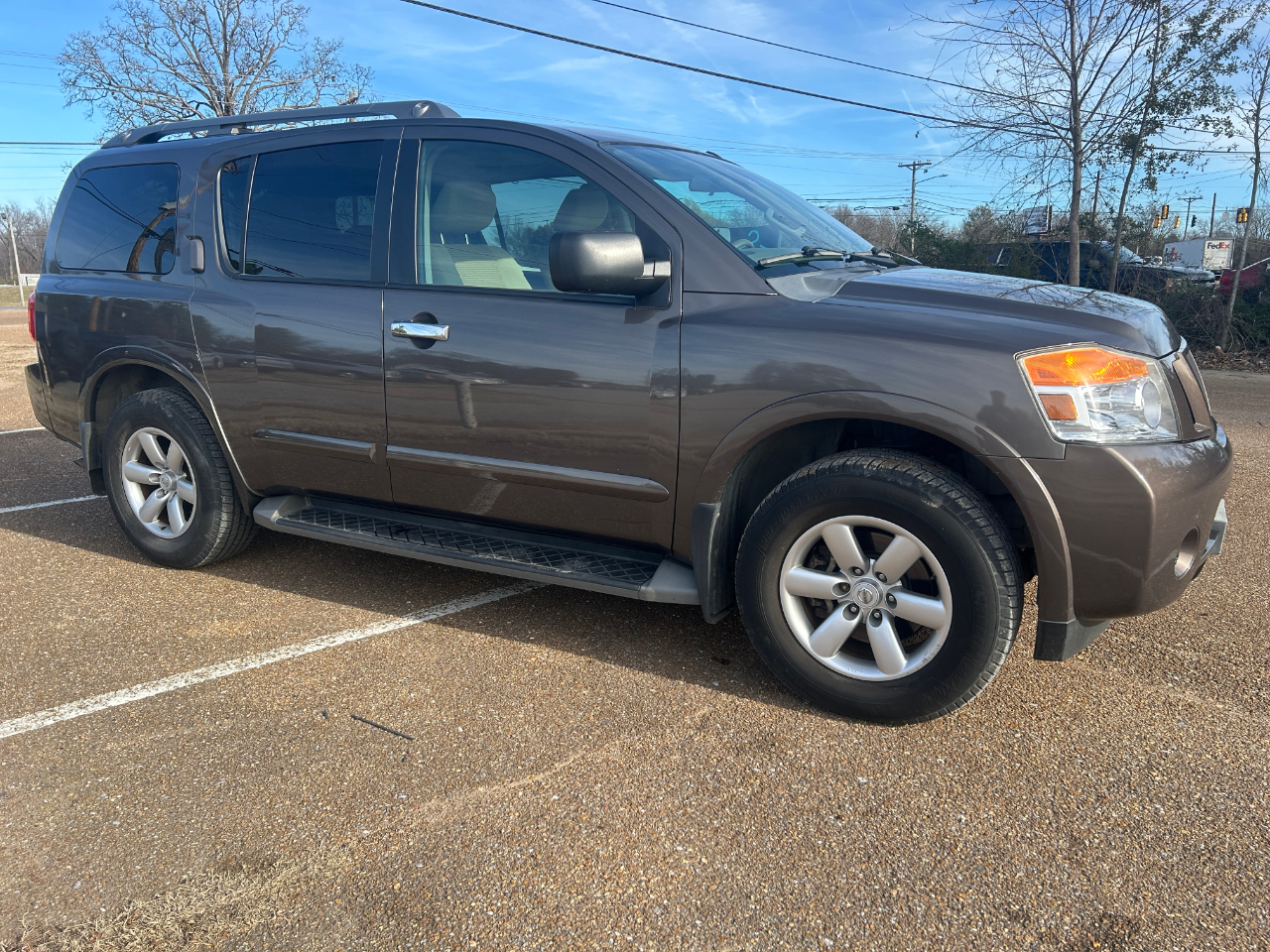 Nissan Armada SV 2WD 2015