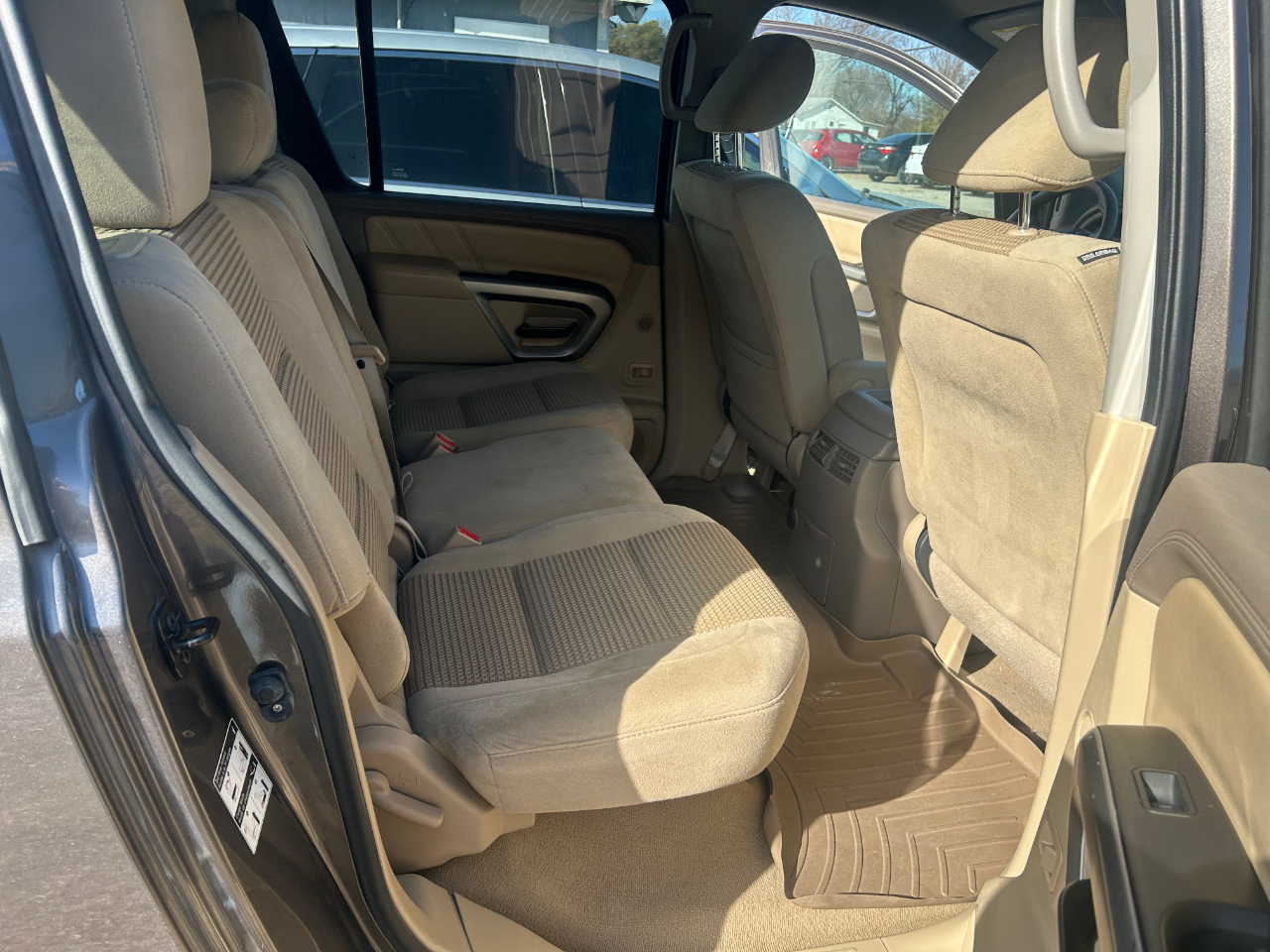 Nissan Armada SV 2WD 2015