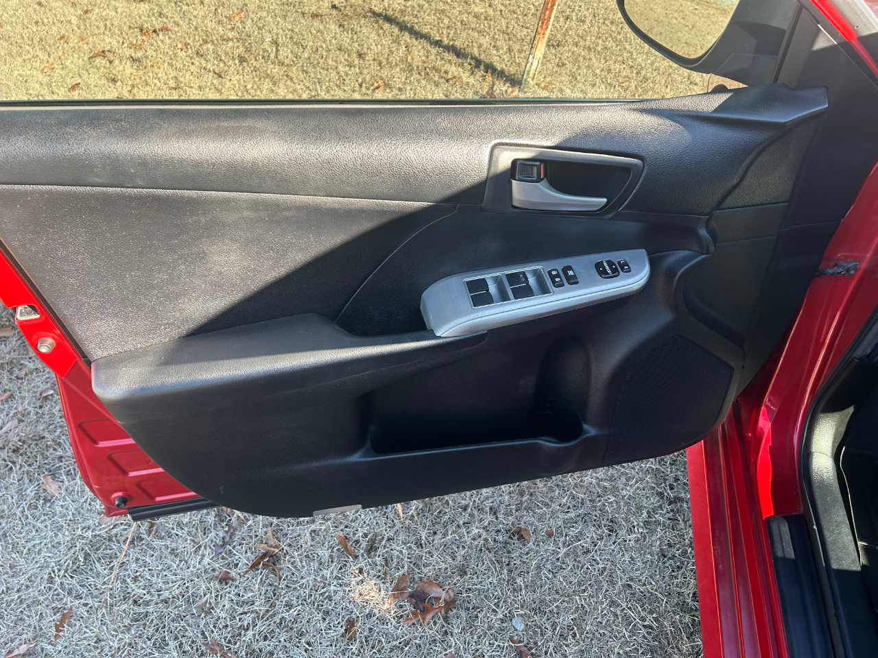 Toyota Camry SE 2012