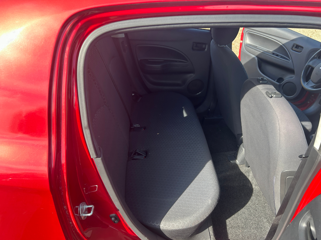 Mitsubishi Mirage DE 4D Hatchback 2015