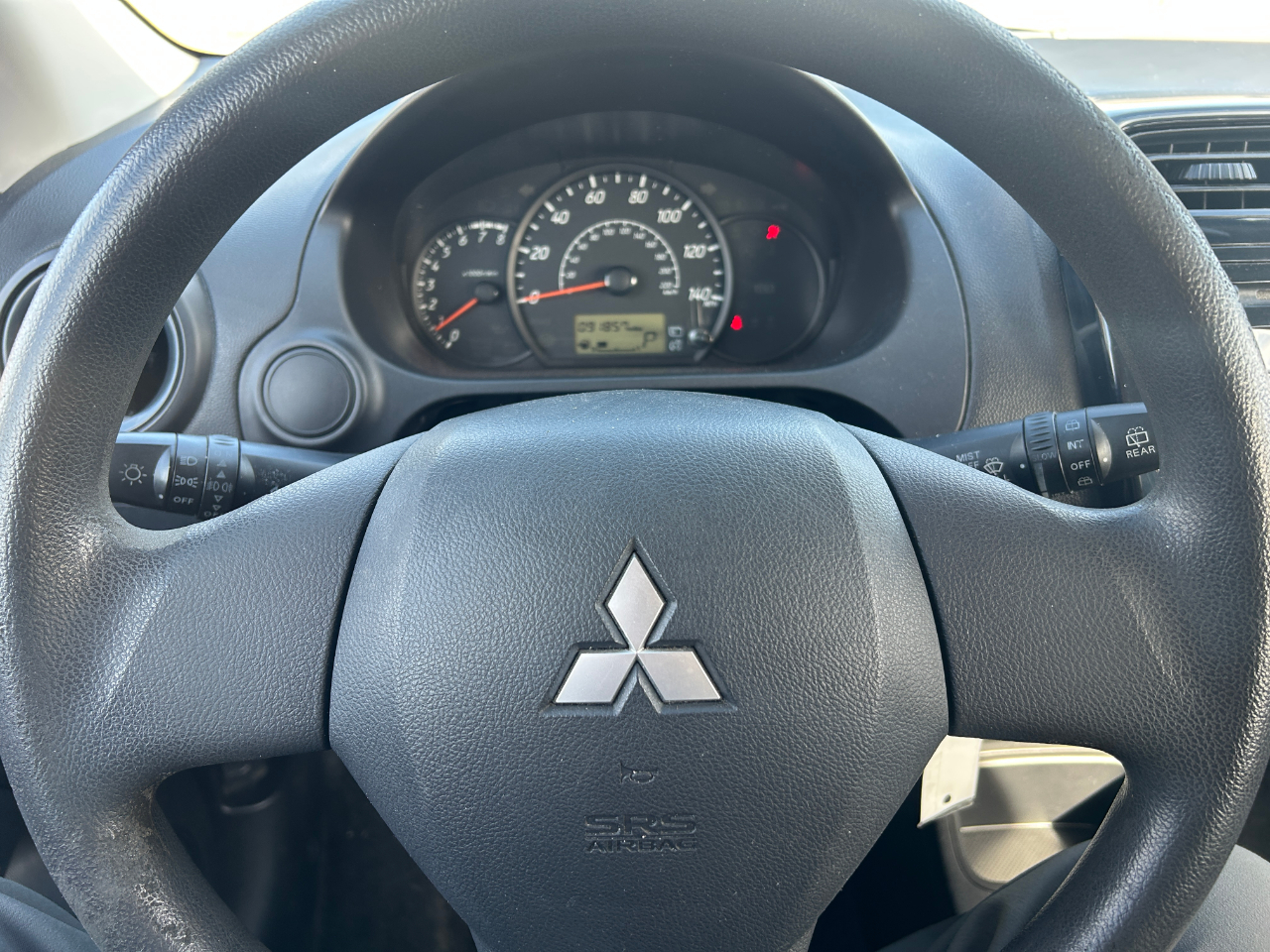 Mitsubishi Mirage DE 4D Hatchback 2015