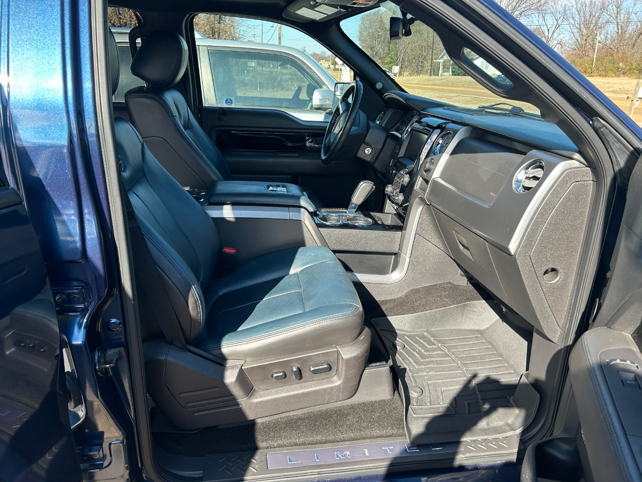 Ford F-150 Limited SuperCrew 4WD 2014