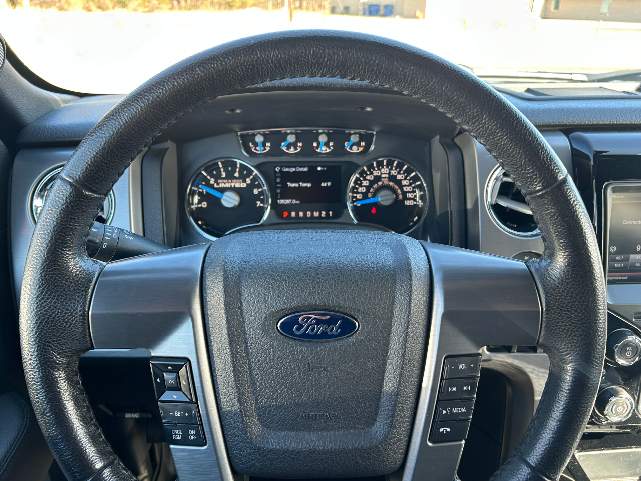 Ford F-150 Limited SuperCrew 4WD 2014