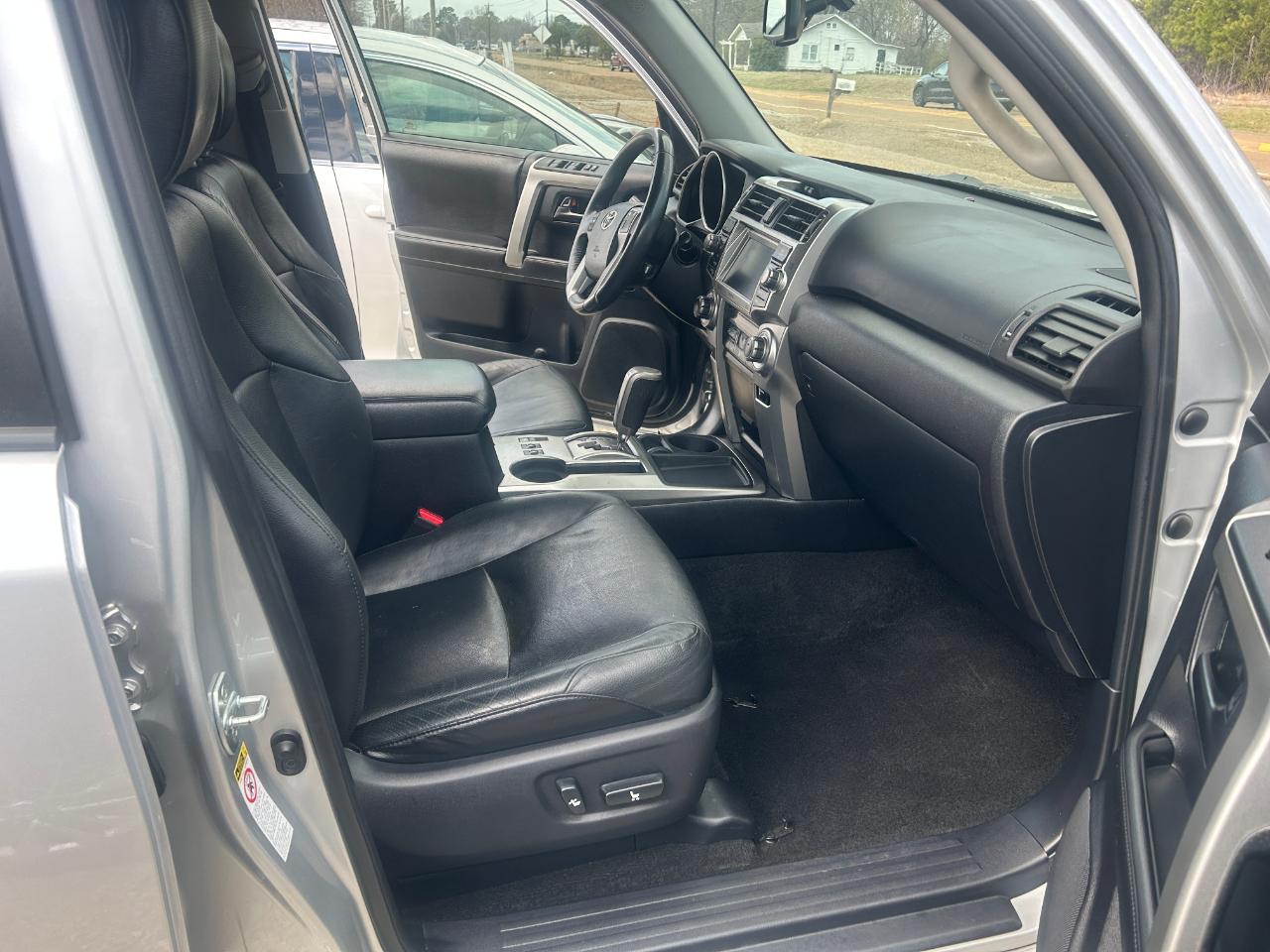 Toyota 4Runner Limited 2012