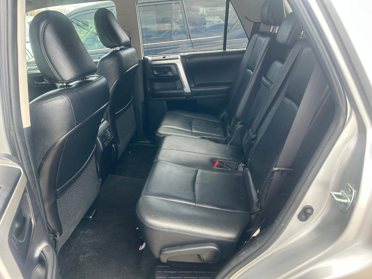 Toyota 4Runner Limited 2012