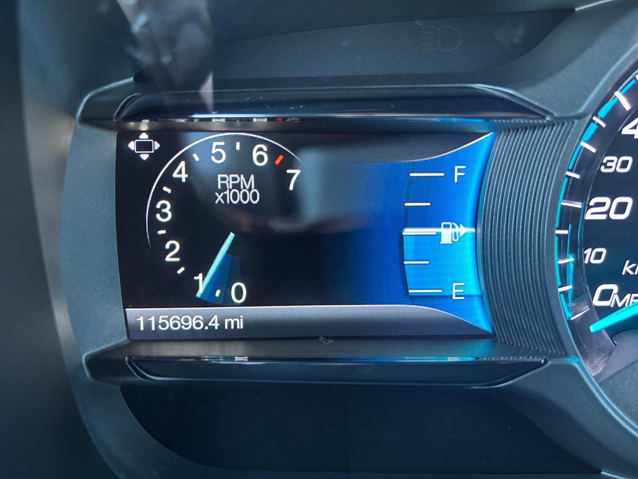 Ford Taurus Limited FWD 2016