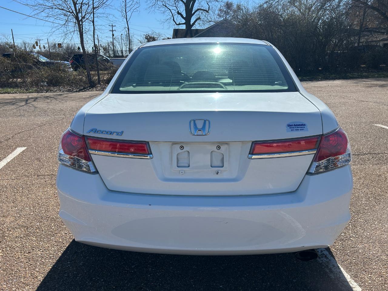 Honda Accord LX sedan AT 2012