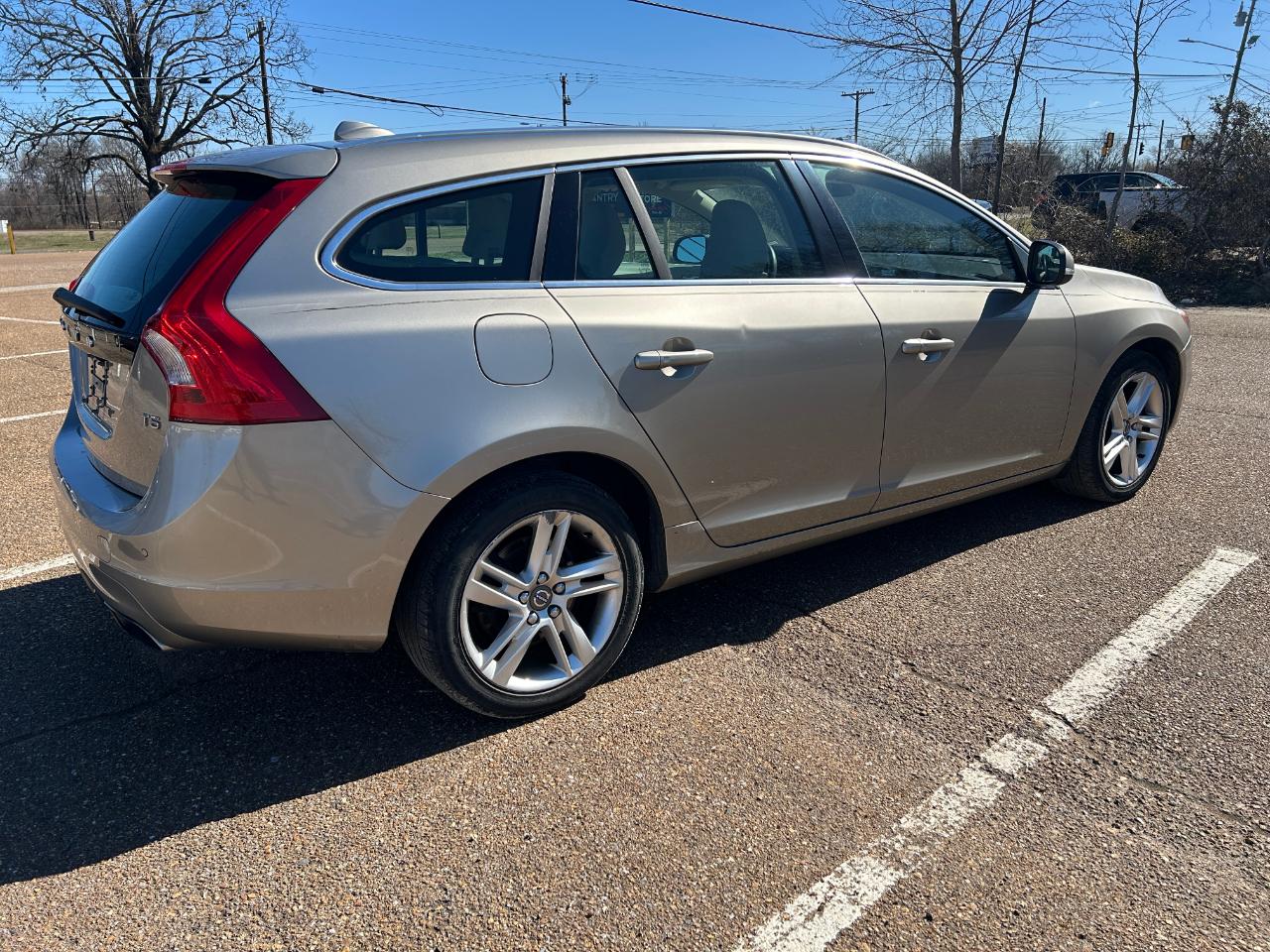 Volvo V60 T5 Drive-E Premier FWD 2015
