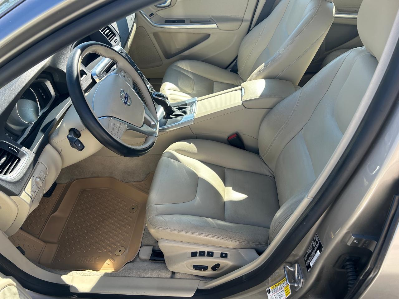 Volvo V60 T5 Drive-E Premier FWD 2015