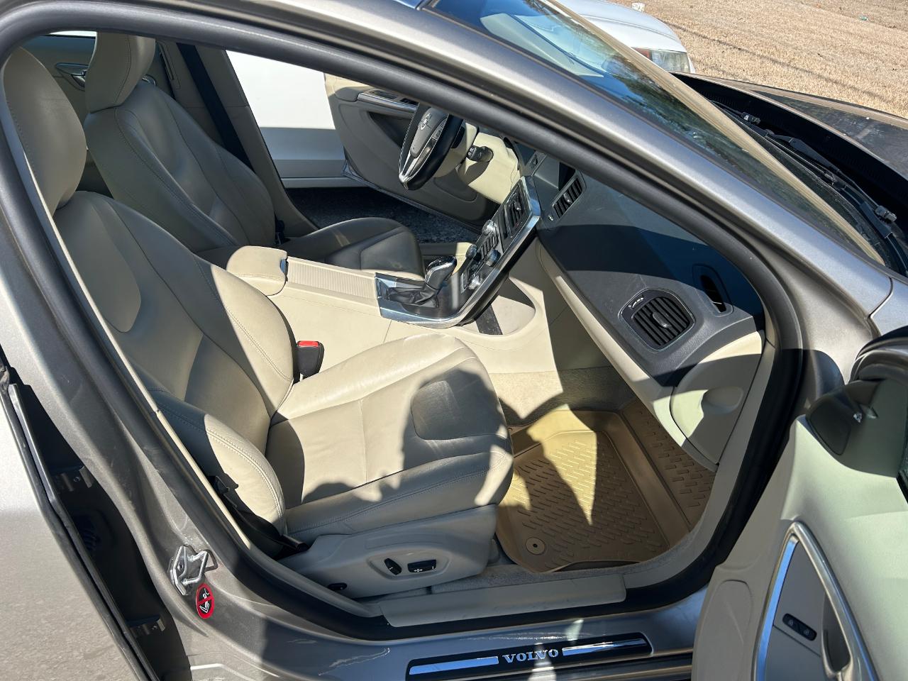 Volvo V60 T5 Drive-E Premier FWD 2015