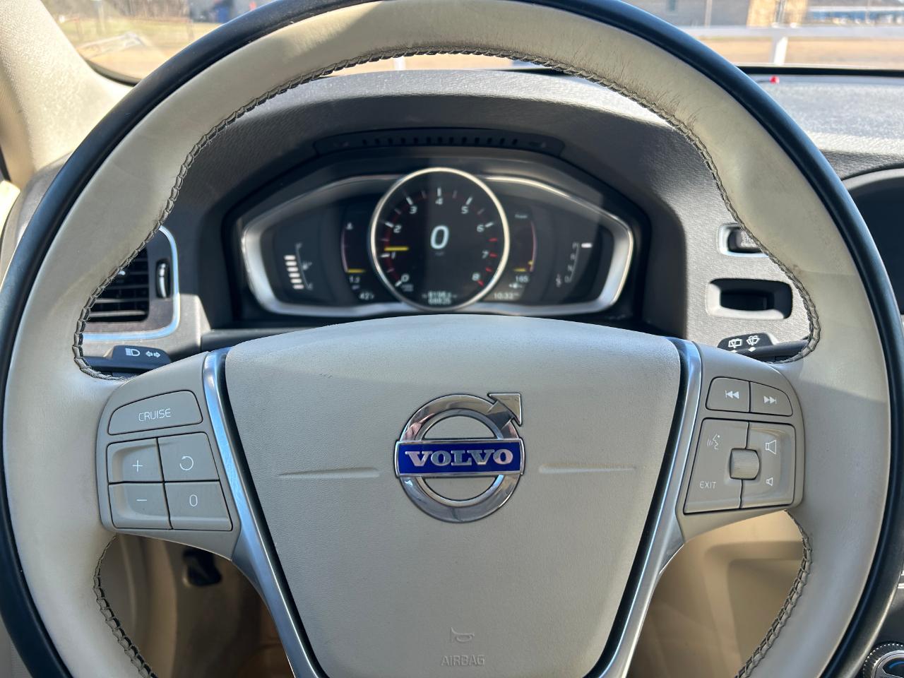 Volvo V60 T5 Drive-E Premier FWD 2015