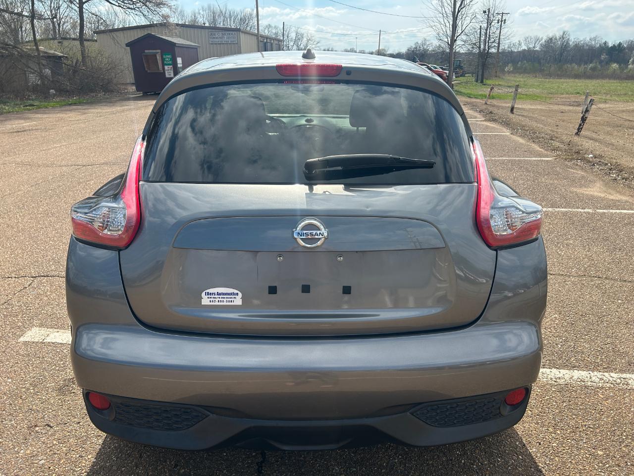 Nissan Juke SV AWD 2016