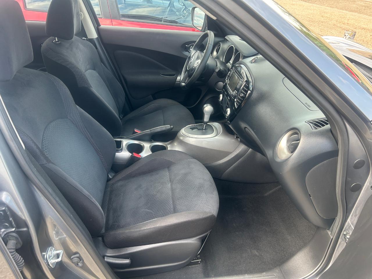 Nissan Juke SV AWD 2016