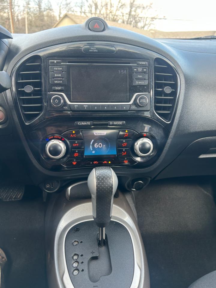 Nissan Juke SV AWD 2016