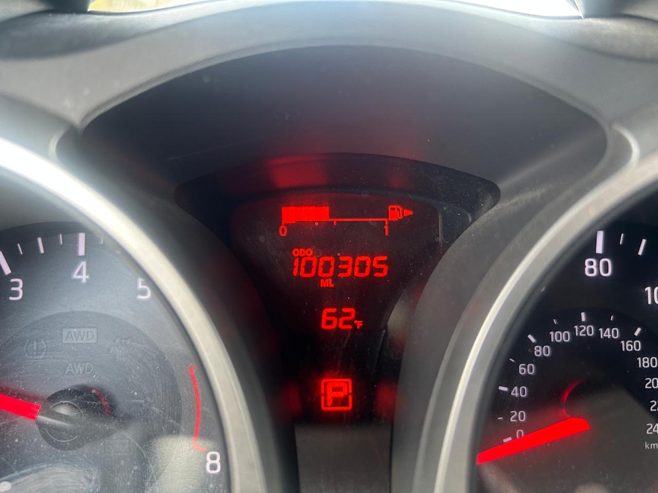 Nissan Juke SV AWD 2016