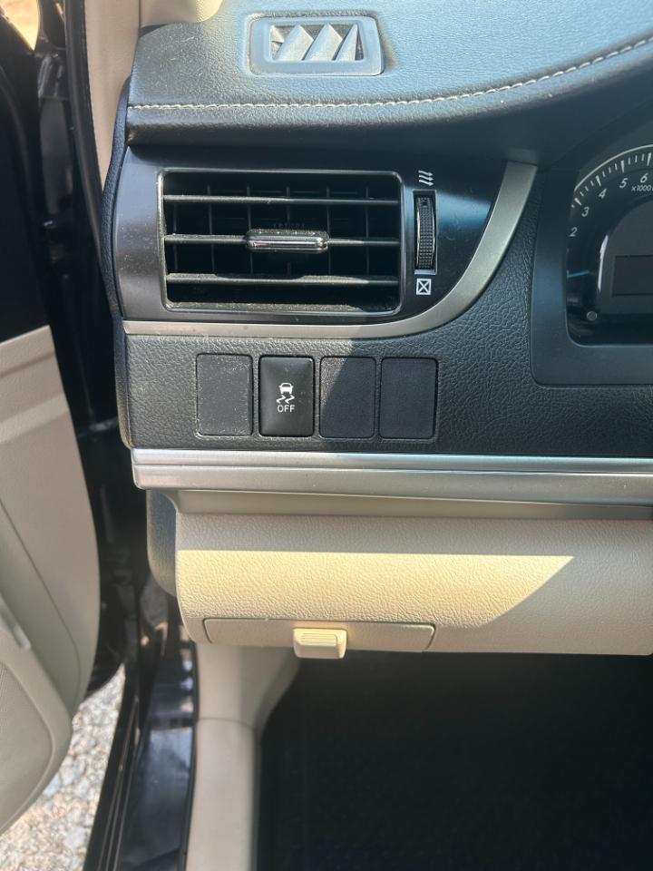 Toyota Camry LE 2012