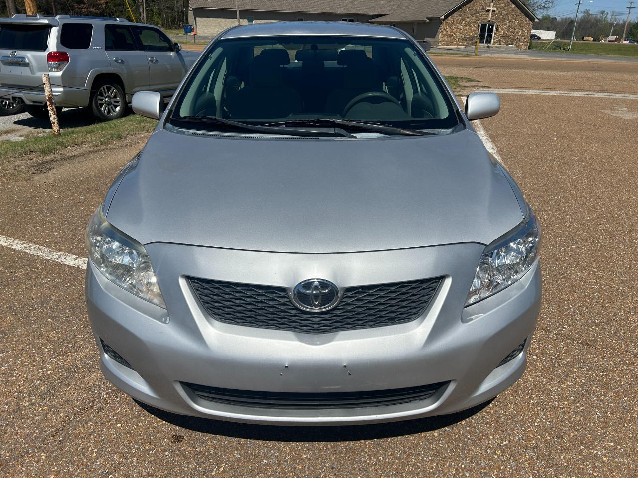 Toyota Corolla LE 4-Speed AT 2010