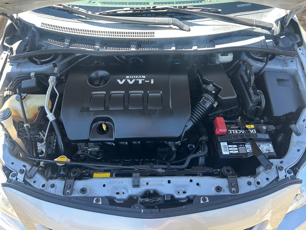 Toyota Corolla LE 4-Speed AT 2010