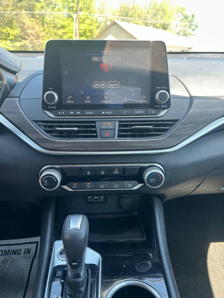 Nissan Altima 2.5 SV 2024