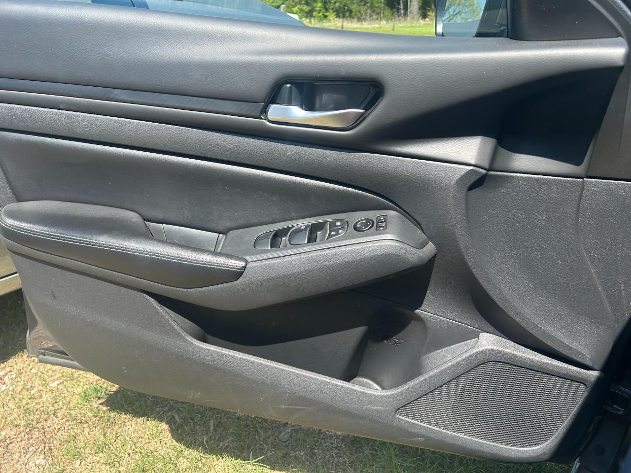 Nissan Altima 2.5 SV 2024