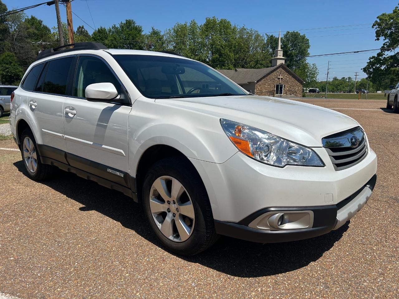 Subaru Outback 4dr Wgn H6 Auto 3.6R Limited Pwr Moon/Nav 2011