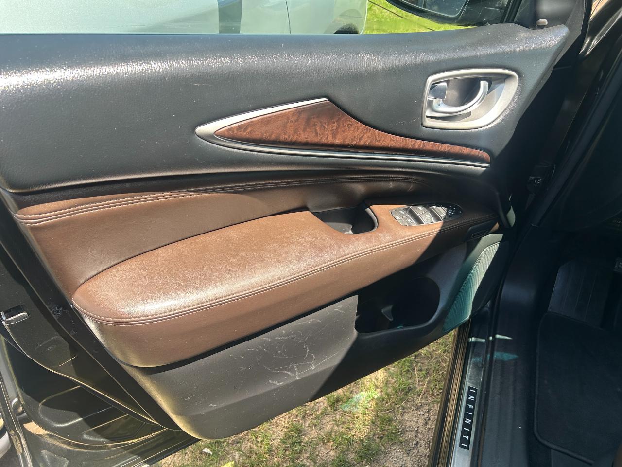 Infiniti JX35 AWD 4dr 2013