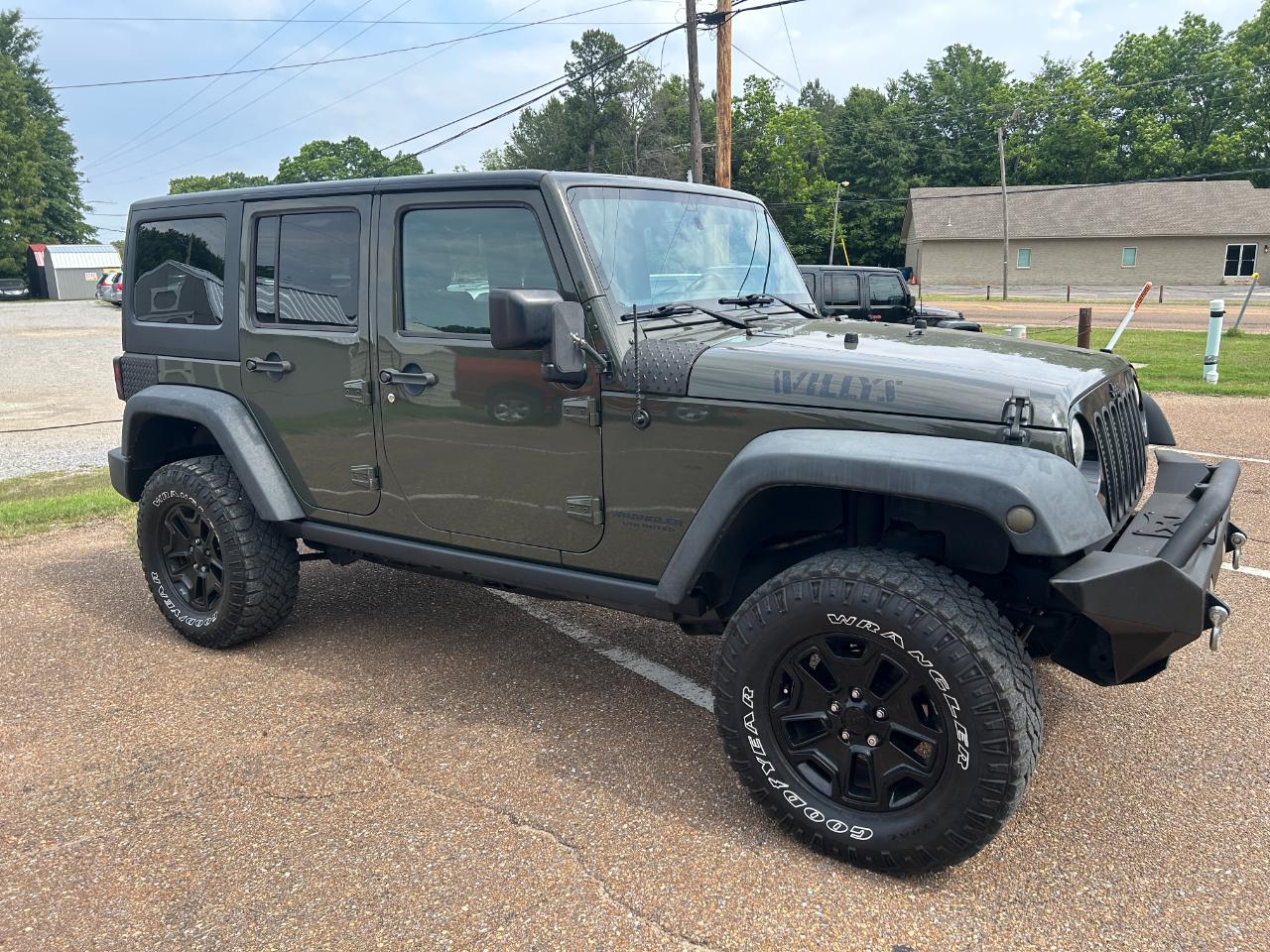 Jeep Wrangler Unlimited 4WD 4dr Willys Wheeler 2016