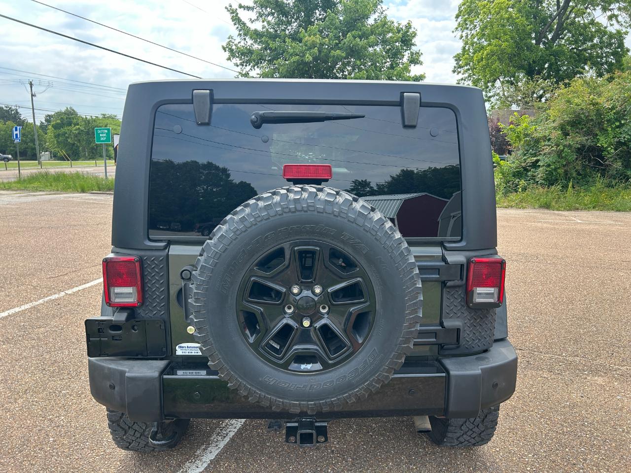 Jeep Wrangler Unlimited 4WD 4dr Willys Wheeler 2016