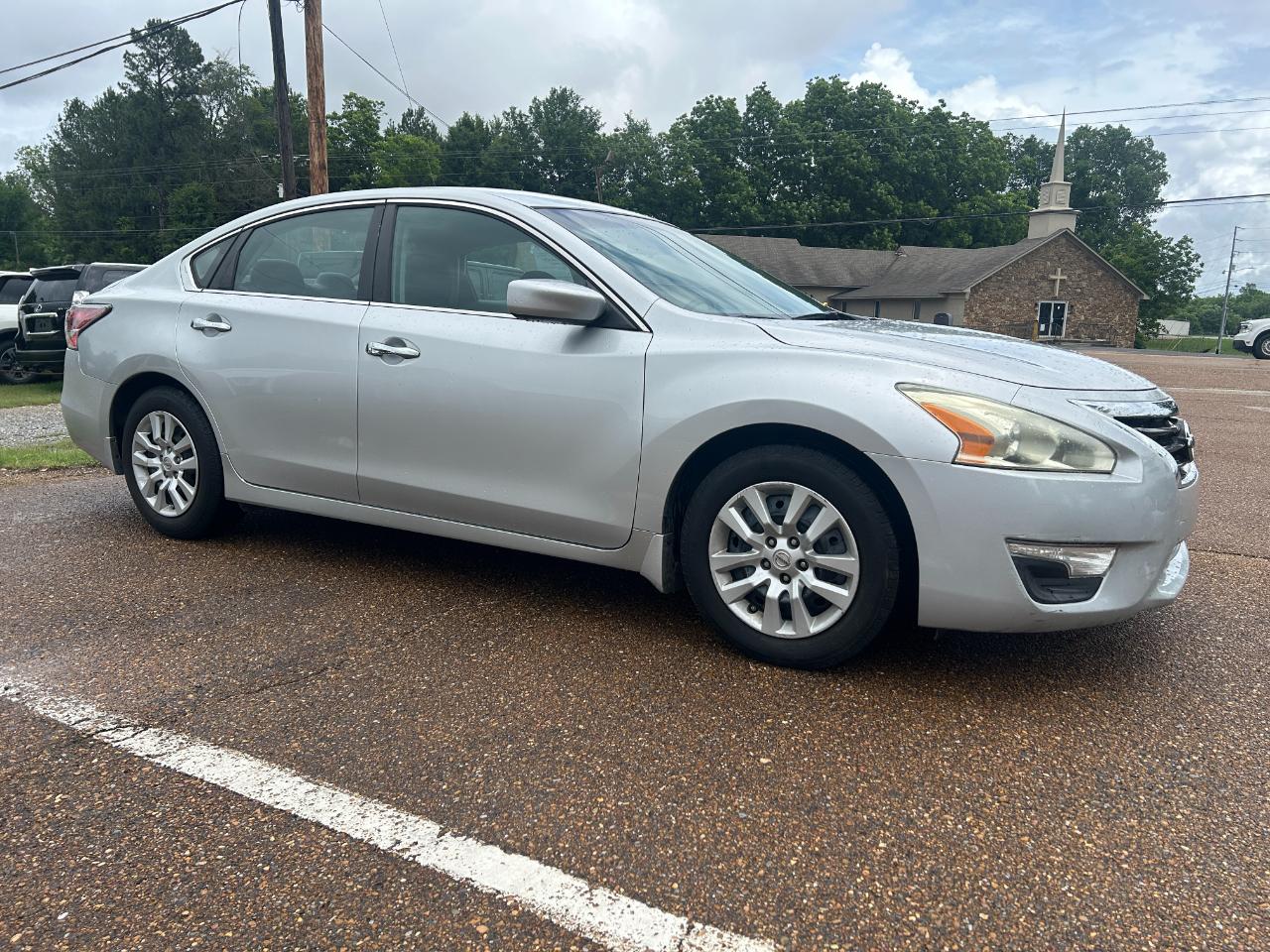 Nissan Altima 4dr Sdn I4 2.5 S 2015