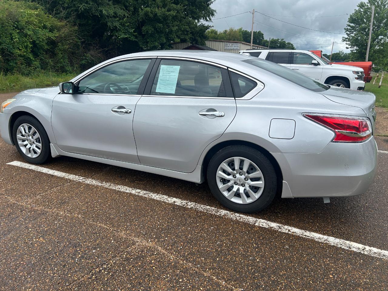 Nissan Altima 4dr Sdn I4 2.5 S 2015