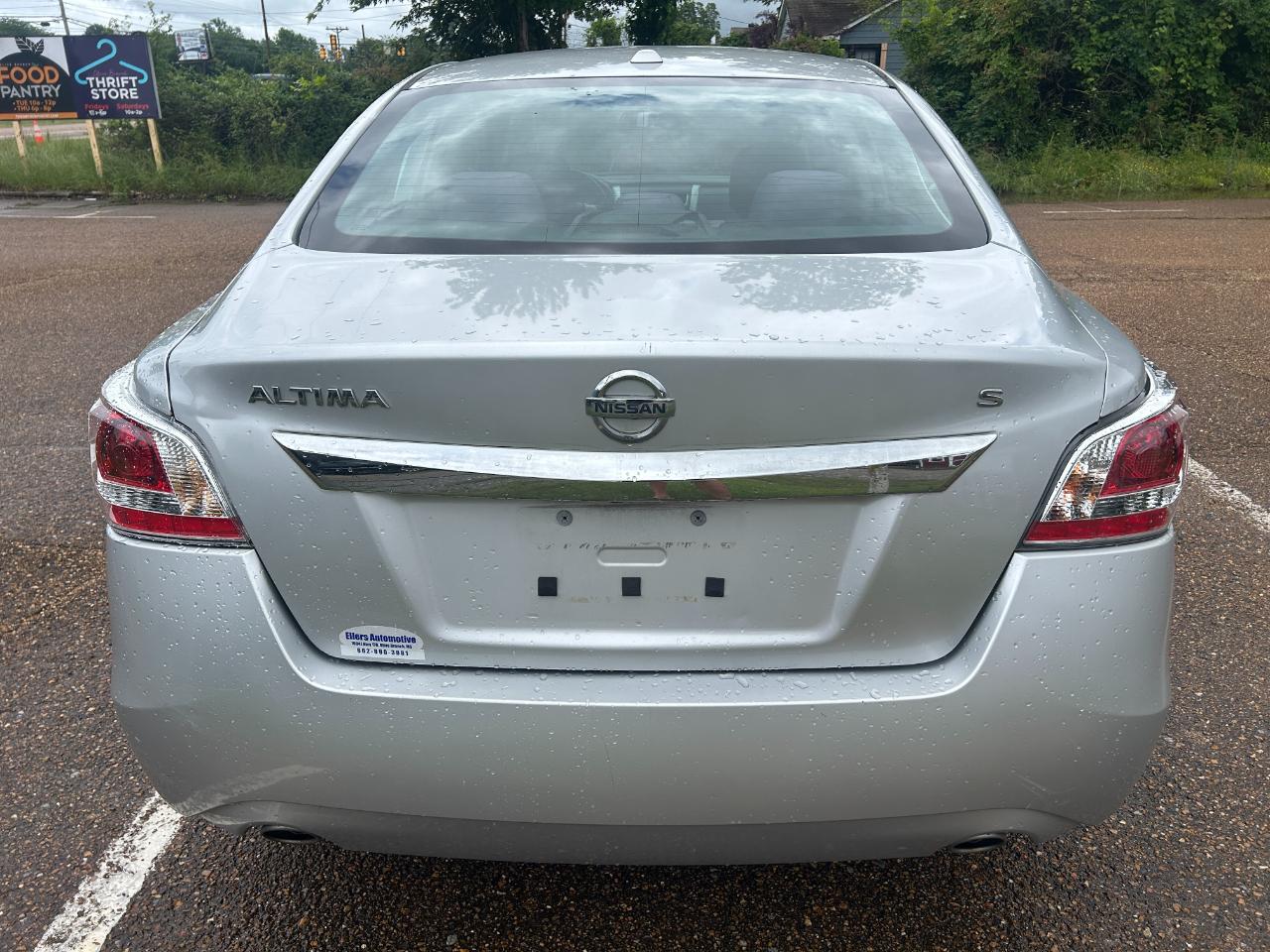 Nissan Altima 4dr Sdn I4 2.5 S 2015