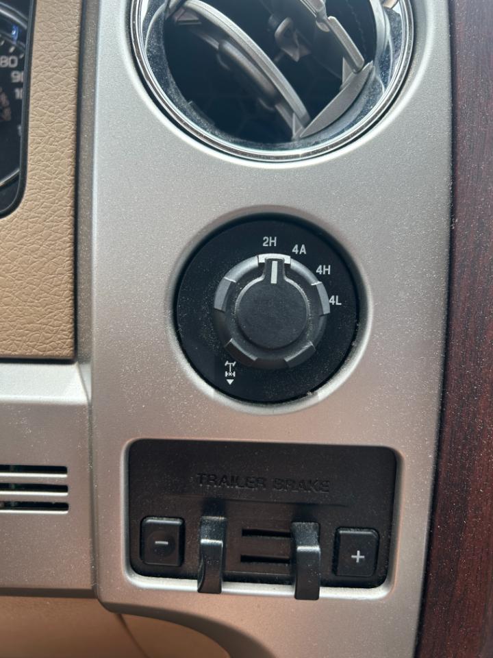 Ford F-150 4WD SuperCrew 145" King Ranch 2014