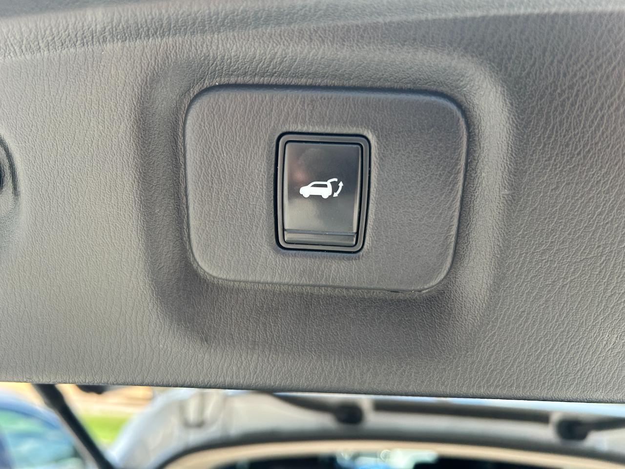 Infiniti JX35 AWD 4dr 2013