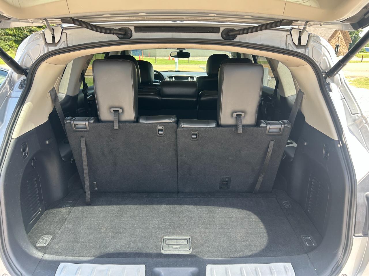 Infiniti JX35 AWD 4dr 2013