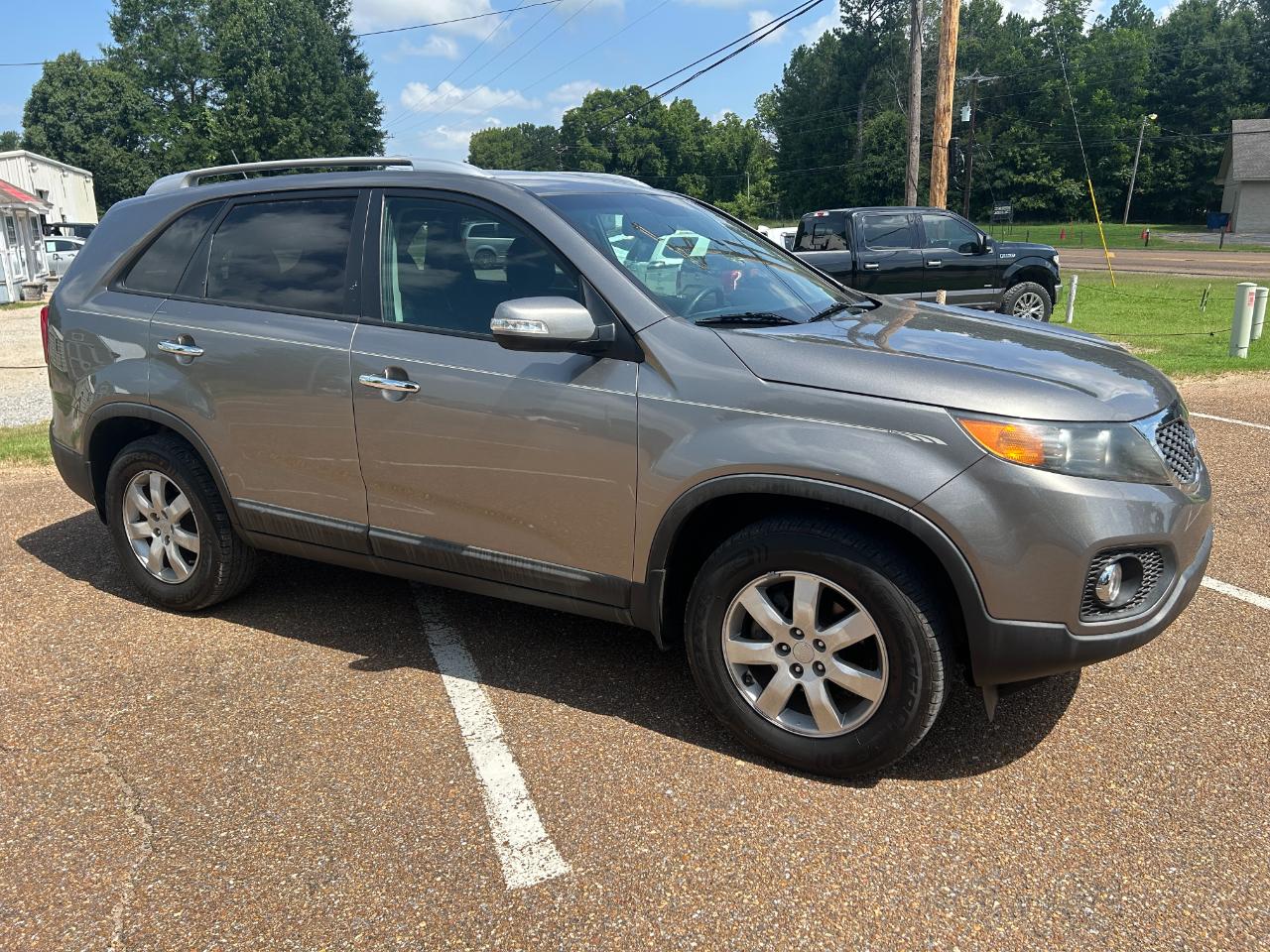 Kia Sorento 2WD 4dr I4 LX 2011