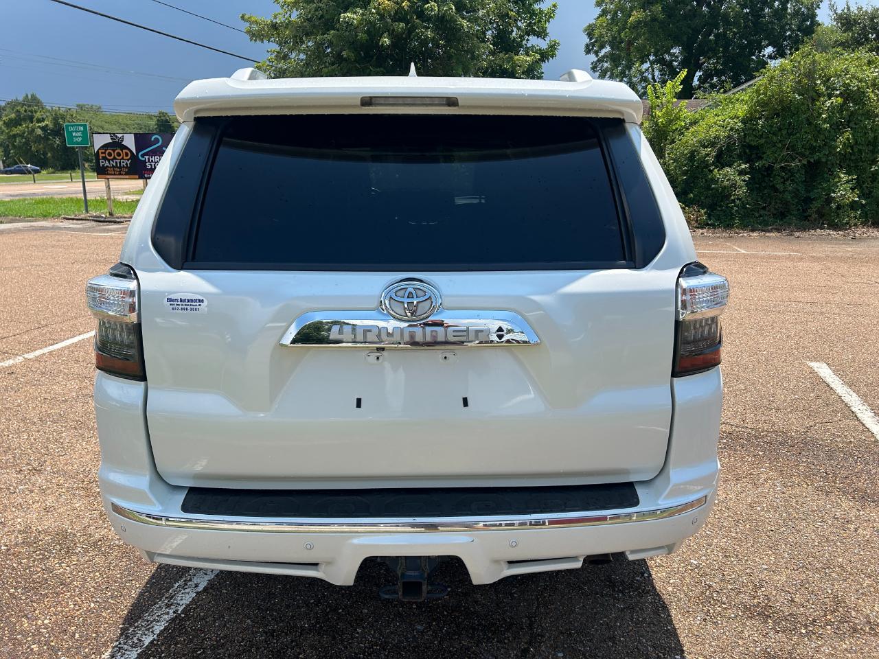Toyota 4Runner RWD 4dr V6 Limited (Natl) 2015