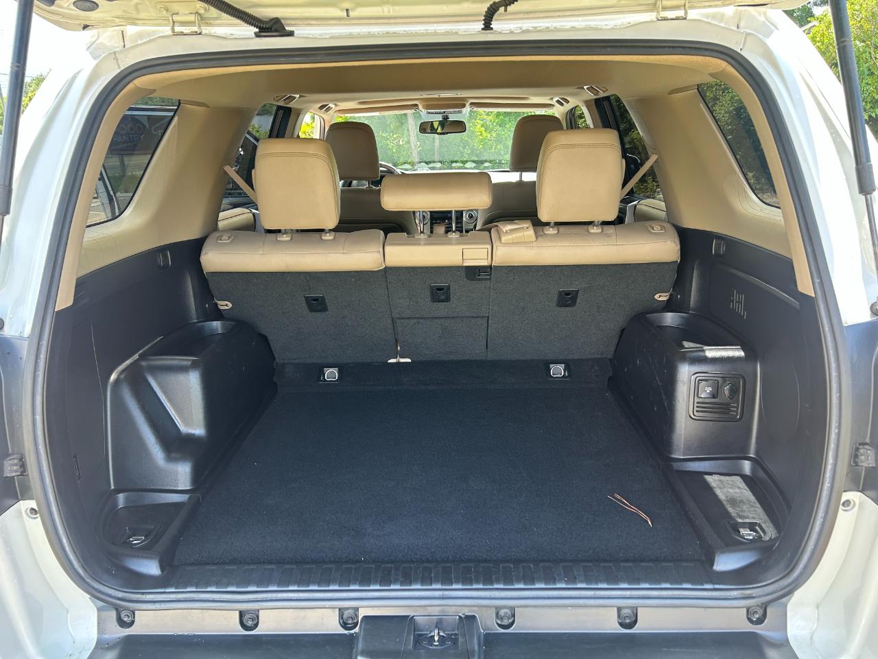Toyota 4Runner RWD 4dr V6 Limited (Natl) 2015