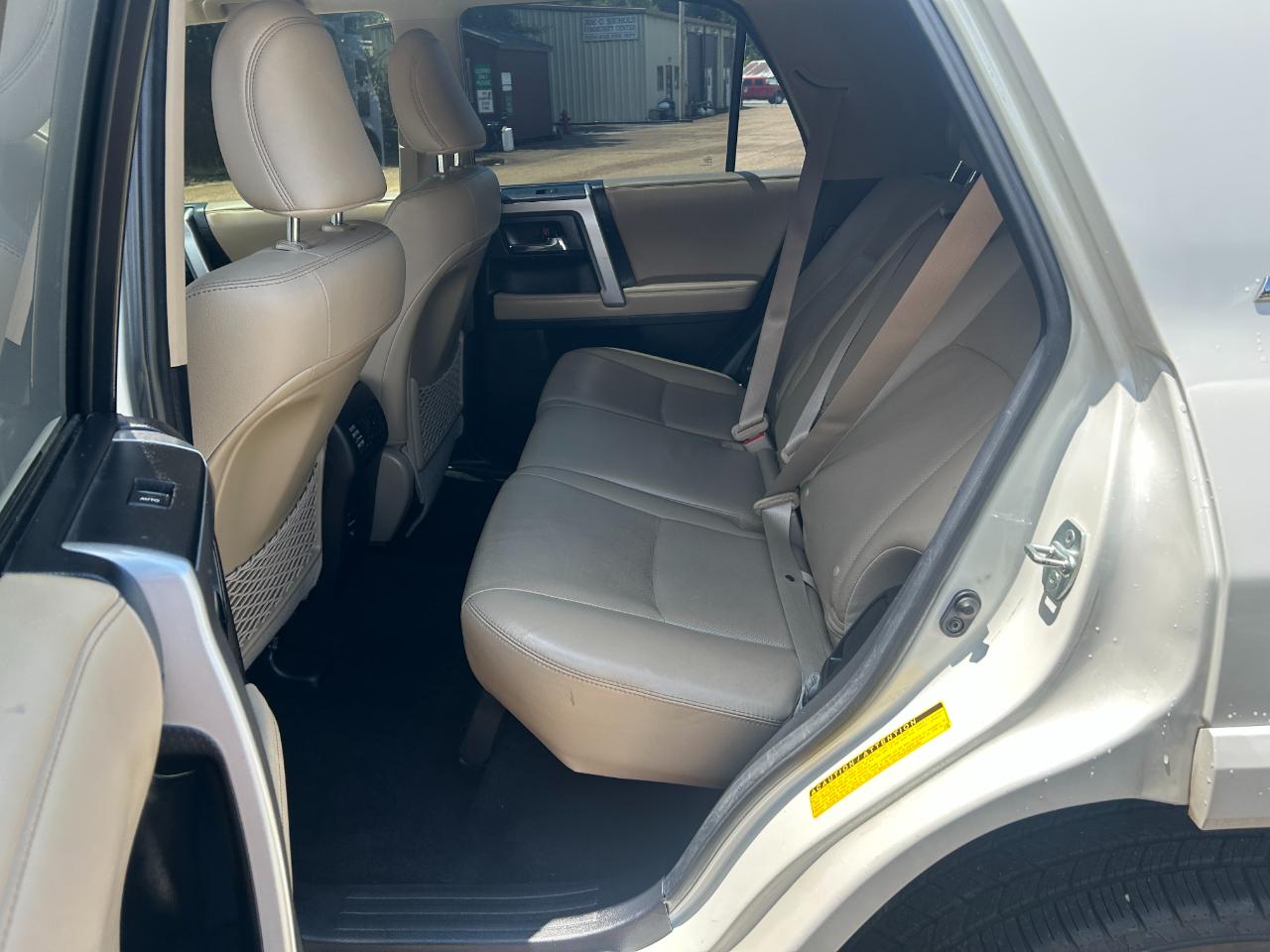 Toyota 4Runner RWD 4dr V6 Limited (Natl) 2015