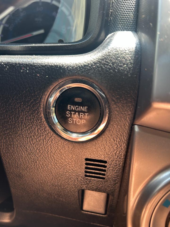 Toyota 4Runner RWD 4dr V6 Limited (Natl) 2015