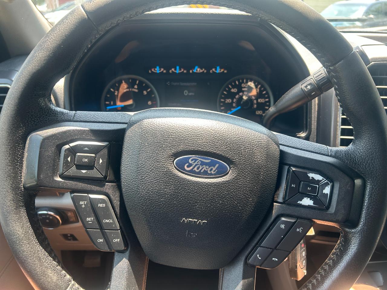 2015 Ford F-150 XLT - Photo 14