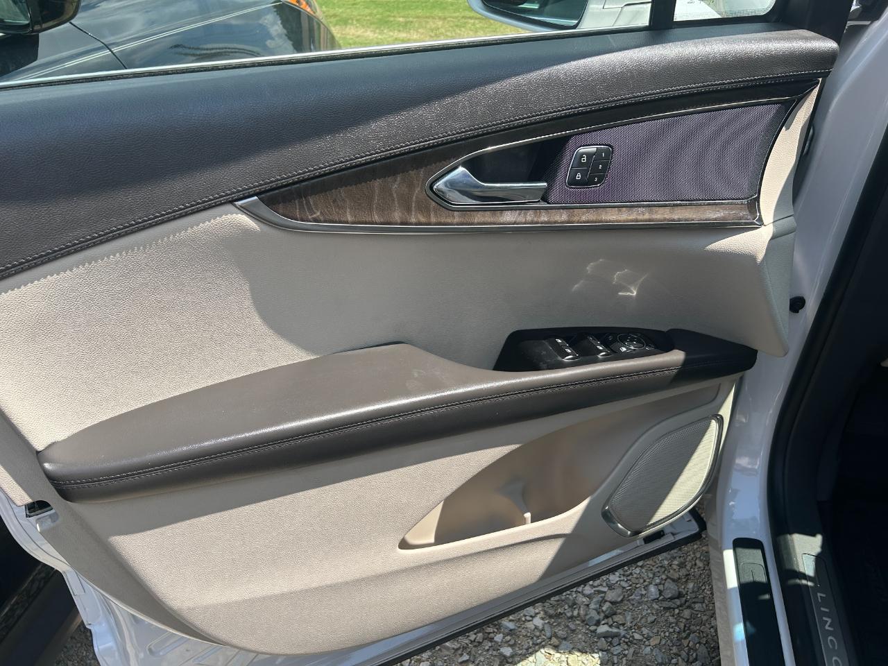 Lincoln Nautilus Select FWD 2019