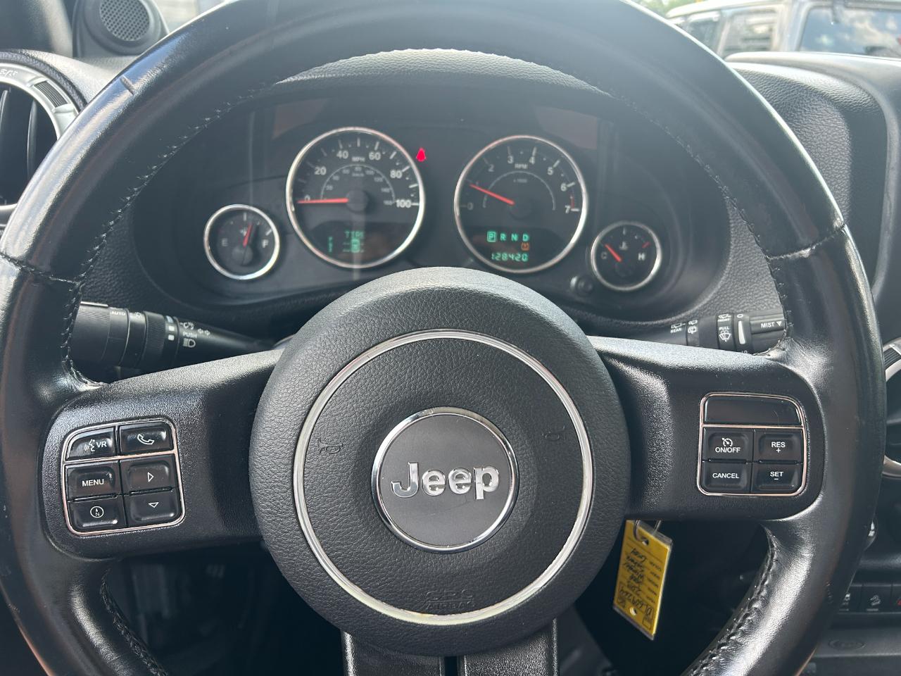 2013 Jeep Wrangler Unlimited Sahara - Photo 17