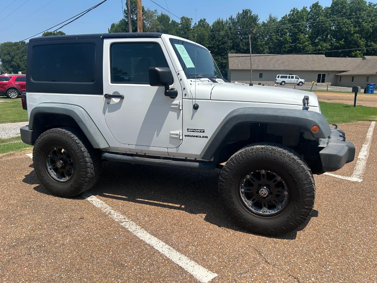2013 Jeep Wrangler Sport - Photo 2