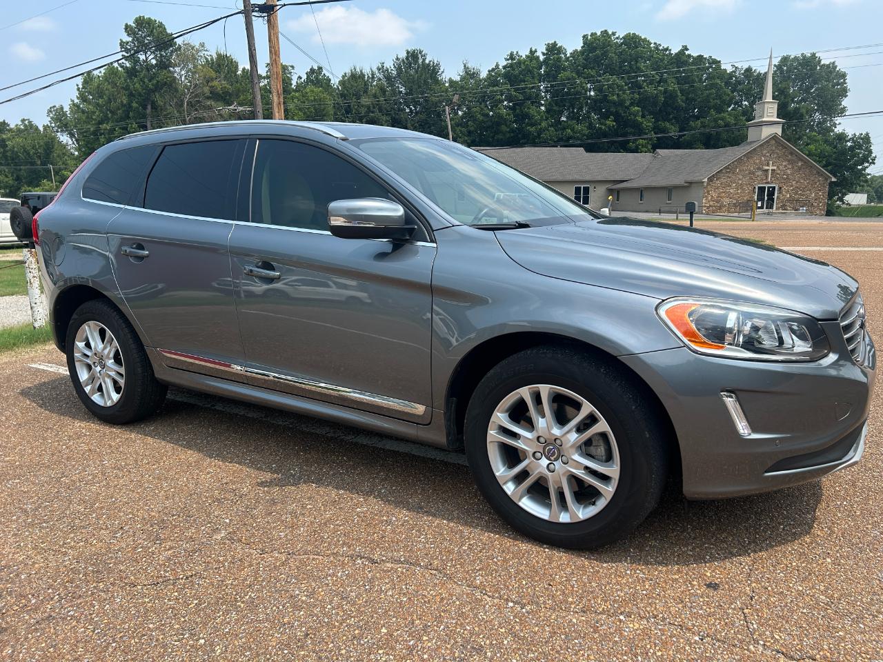 Volvo XC60 FWD 4dr T5 Drive-E Premier 2016