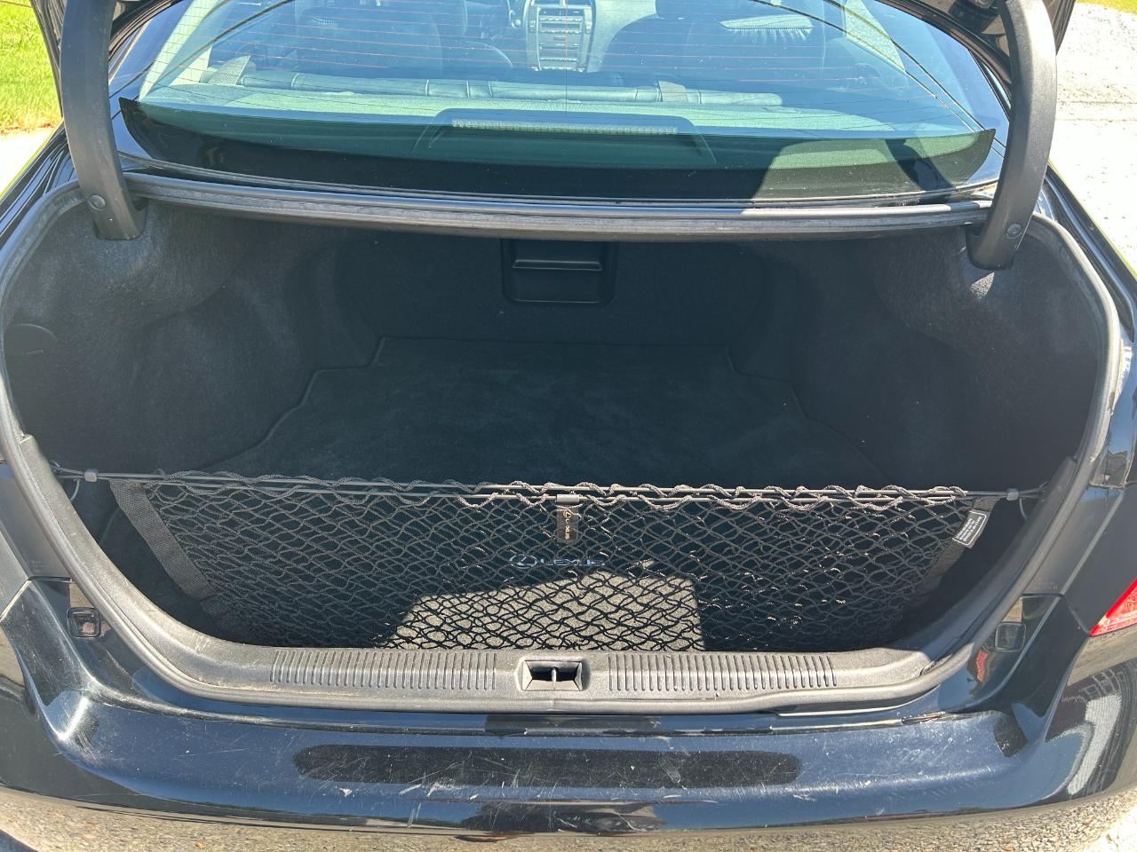 Lexus ES 350 4dr Sdn 2011