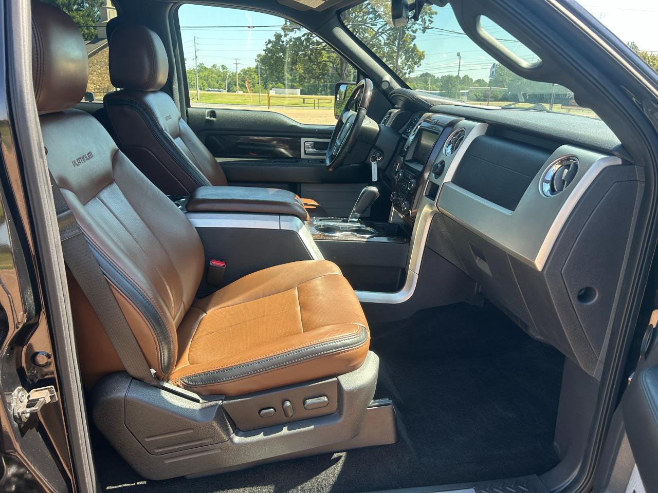 Ford F-150 4WD SuperCrew 145" Platinum 2013