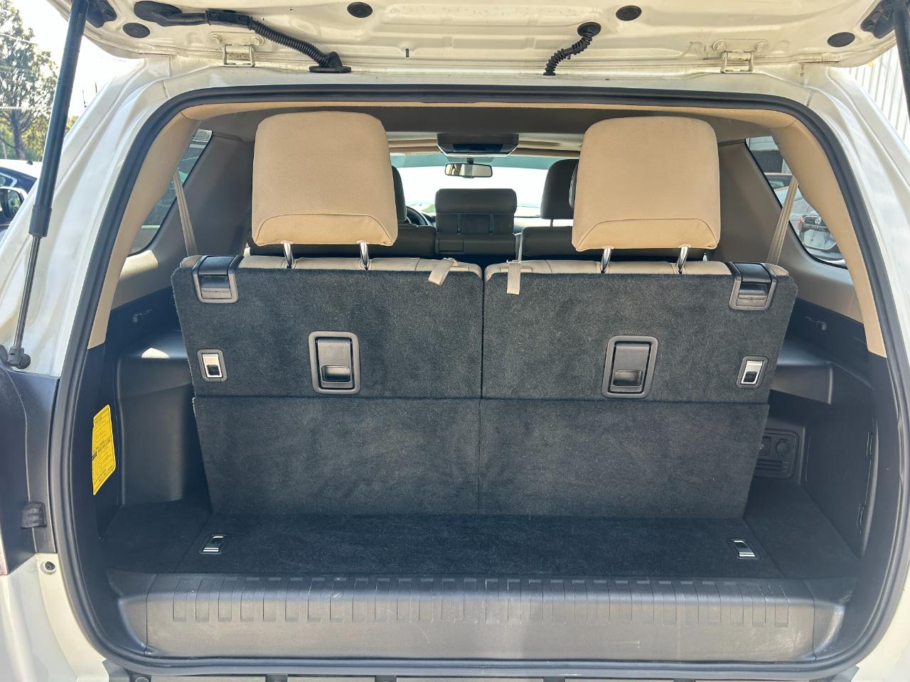 Toyota 4Runner RWD 4dr V6 Limited (Natl) 2013