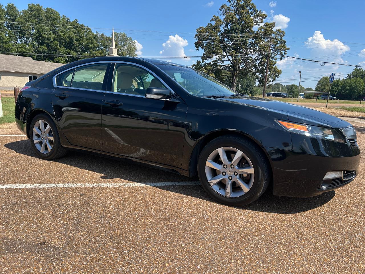 Acura TL 4dr Sdn Auto 2WD 2012